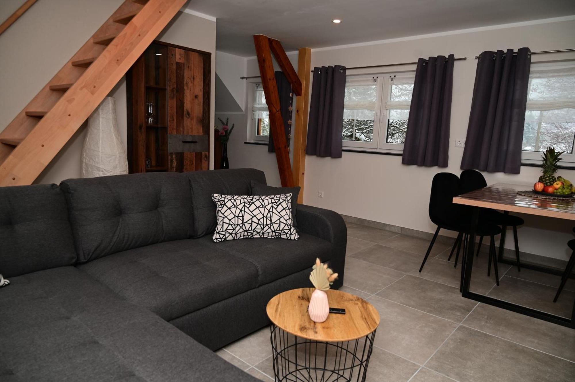 Ferienwohnung Am Kalten Bach Durrrohrsdorf Luaran gambar